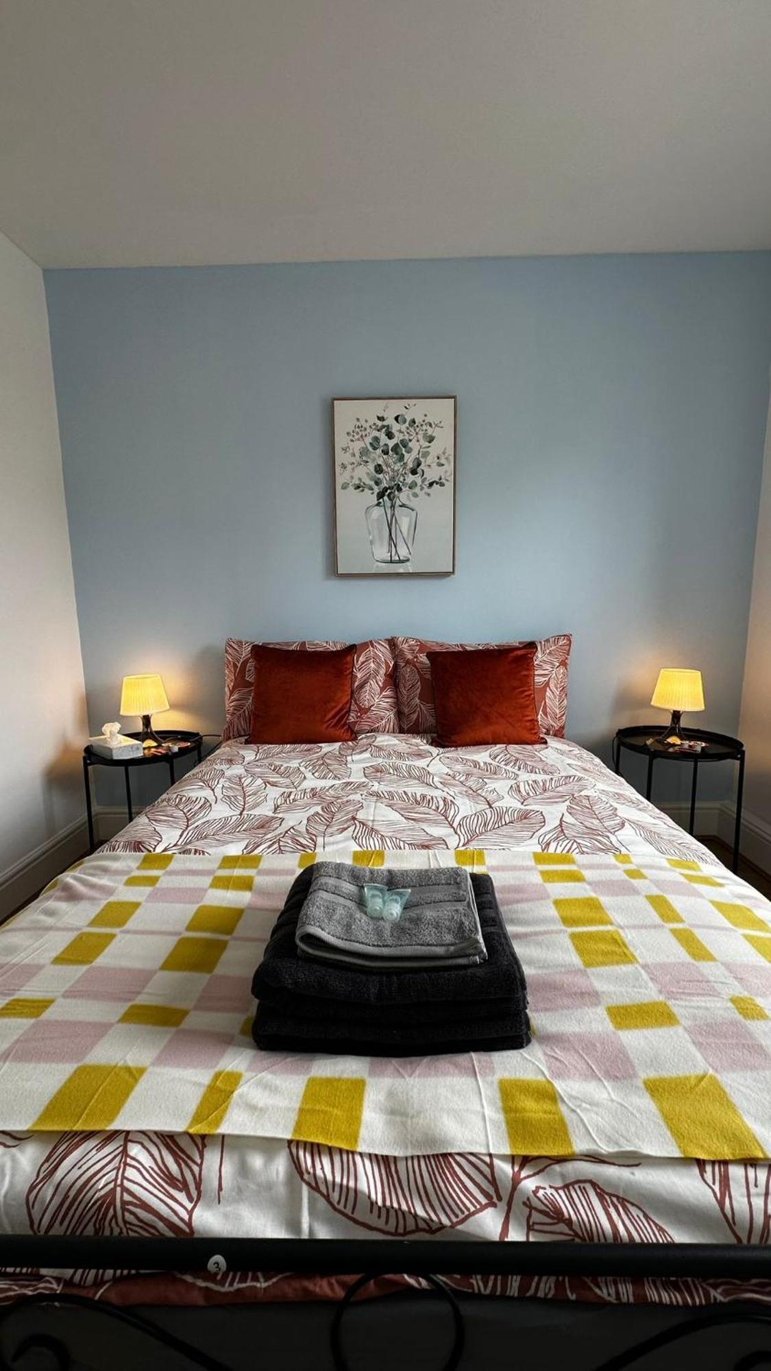 Portobello Guest Rooms Лондон Экстерьер фото