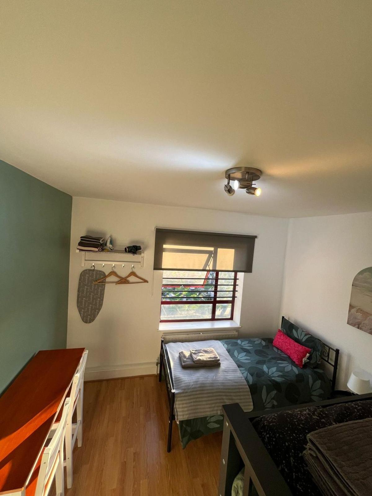 Portobello Guest Rooms Лондон Экстерьер фото